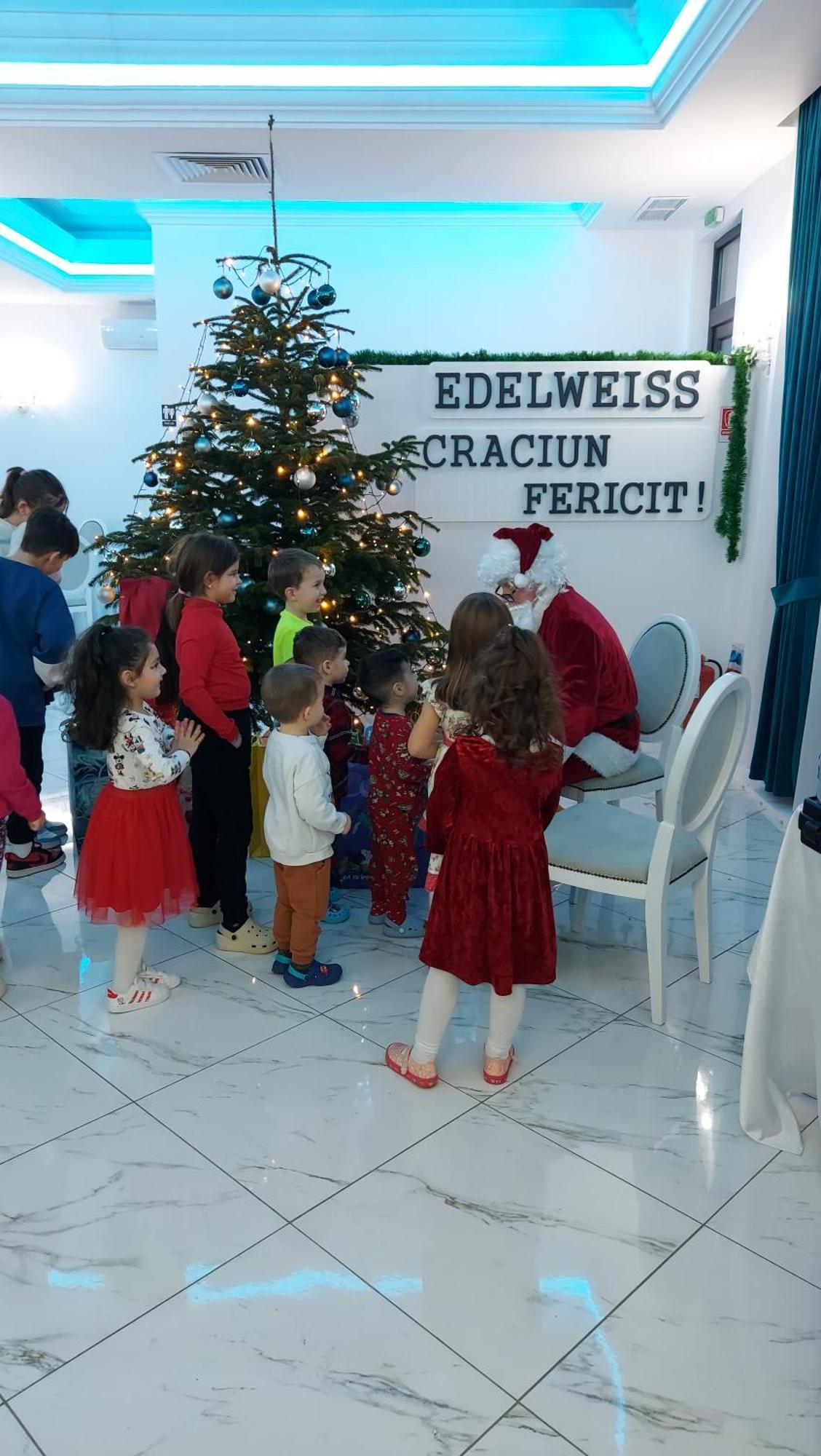 ホテル Evenimente Edelweiss Bogdan Vodă エクステリア 写真
