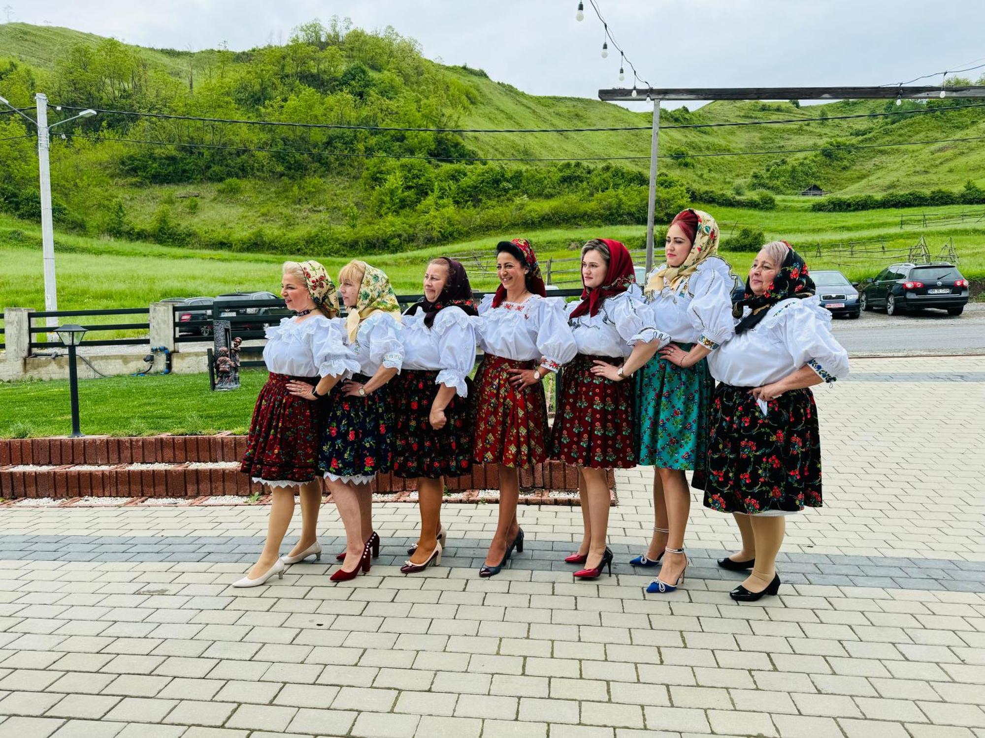 ホテル Evenimente Edelweiss Bogdan Vodă エクステリア 写真
